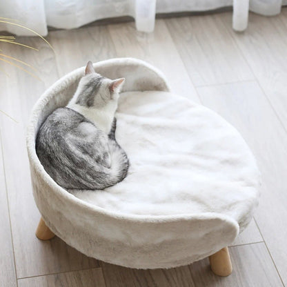 chaton endormi sur canape pour chat roudoudou