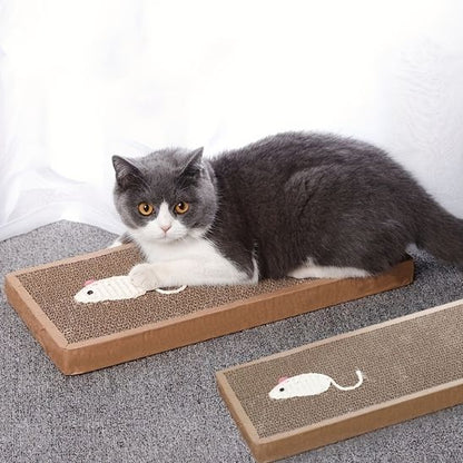 griffoir en carton pour chat scratchi avec souris