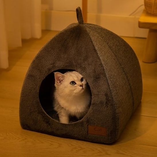 niche a chat toupeti chat blanc interieur cosy